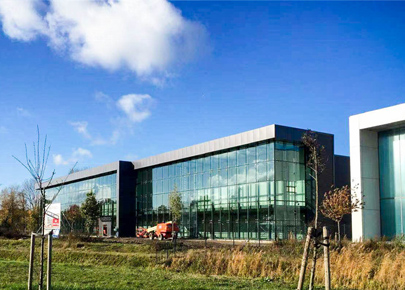 Steel structure showroom/exhibition hall/curtain glass/shopping mall